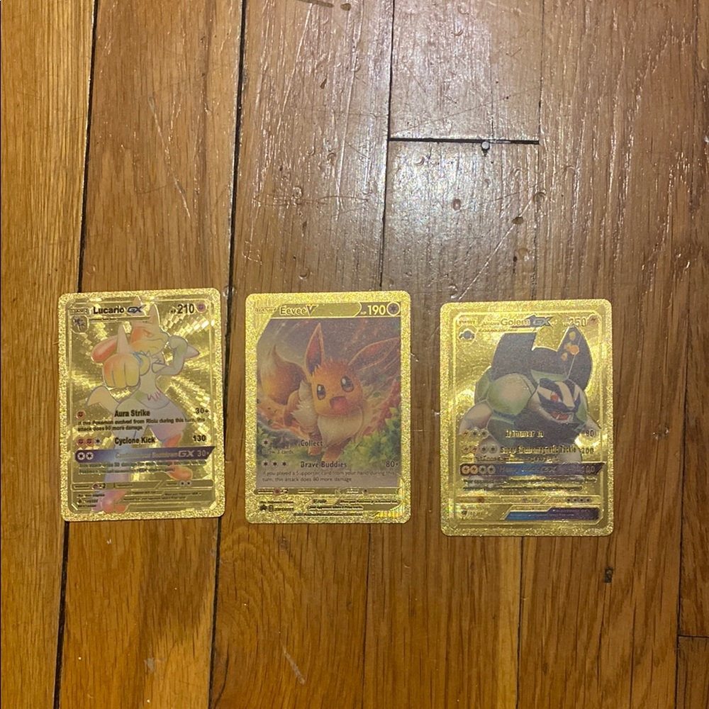 Gold Pokémon Collectible Cards Set